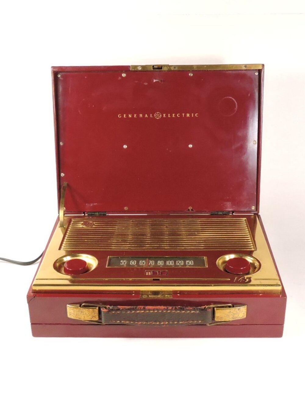 Vintage General Electric Model C-145 Tube Radio - Working With AC Cord - Power